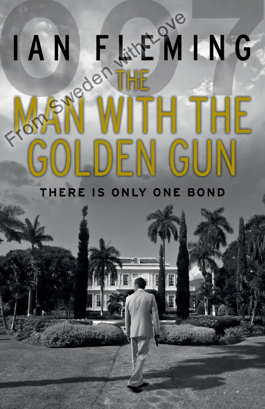 The Man With The Golden Gun vintage paperback