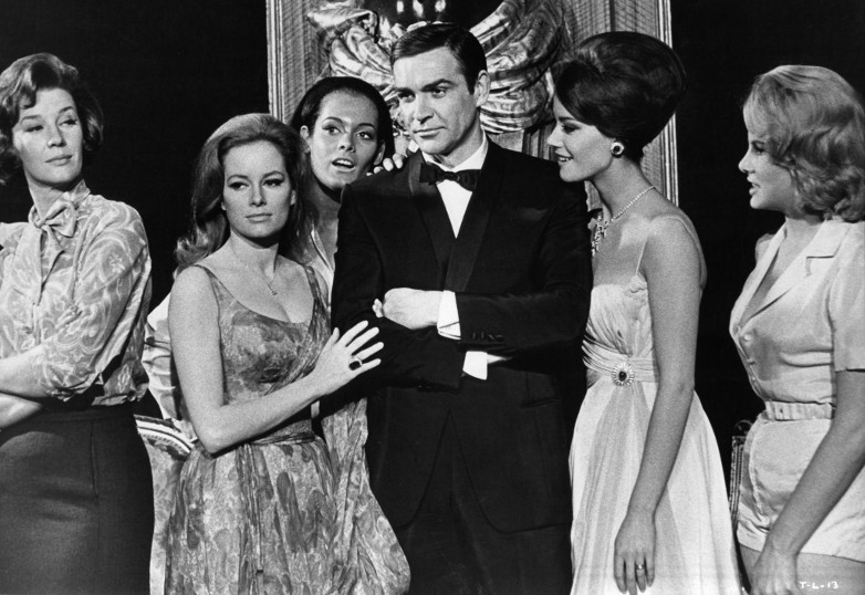 Lois Maxwell, Luciana Paluzzi, Martine Beswicke, Sean Connery, Claudine Auger & Mollie Peters in a publicity still for Thunderball
