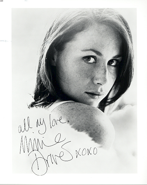 Minnie Driver Signed 10x8 inch photo