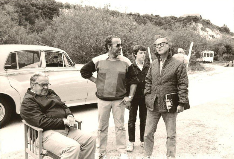 Cubby Broccoli, John and Marcus Richardson with Arthur Wooster on the set of A View to a Kill in 1985