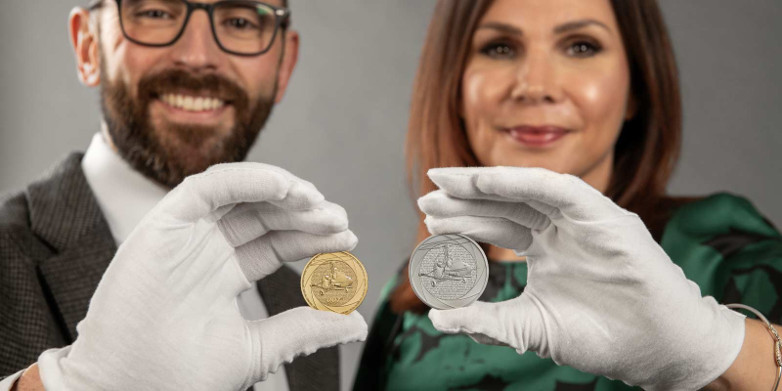 The Royal Mint, Six Decades of 007, mynt