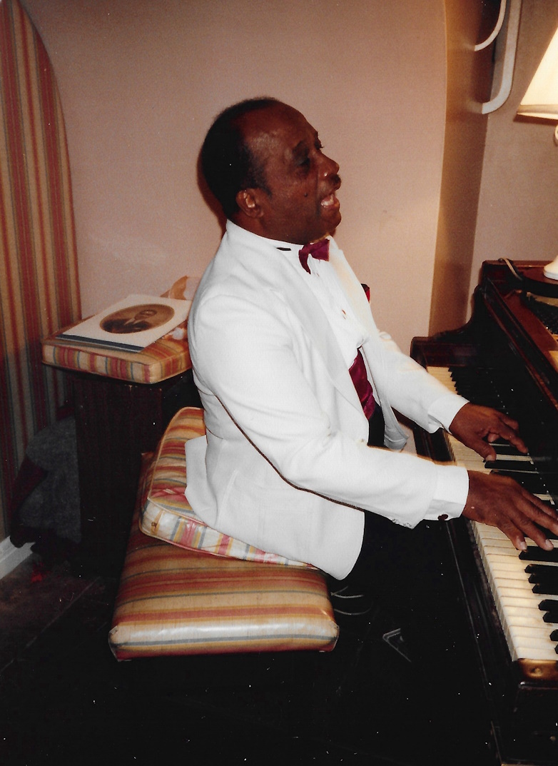 Delroy Stephens, Sans Souci, piano player, 1989