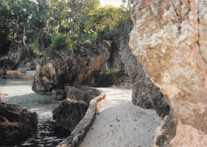 Goldeneye, Jamaica, Fleming Beach, cave passage, 1989