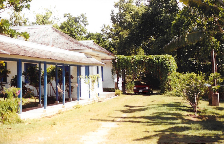 Goldeneye, Jamaica, parking, 1989