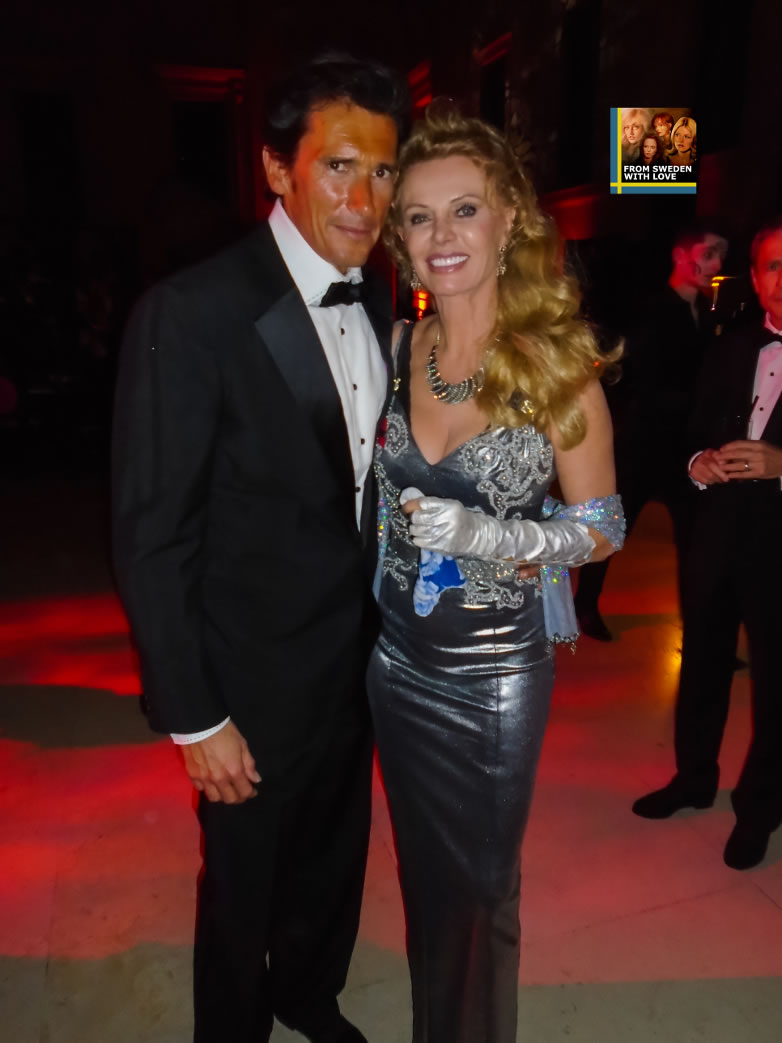 Geoffrey Moore with Kristina Wayborn at the after-premiere party for SPECTRE in London 2015